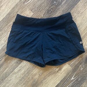 LULU LEMON  Women's Athletic Shorts